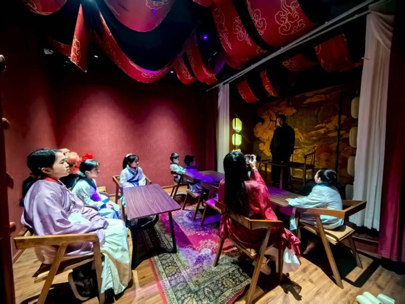 安多县互动剧场策划